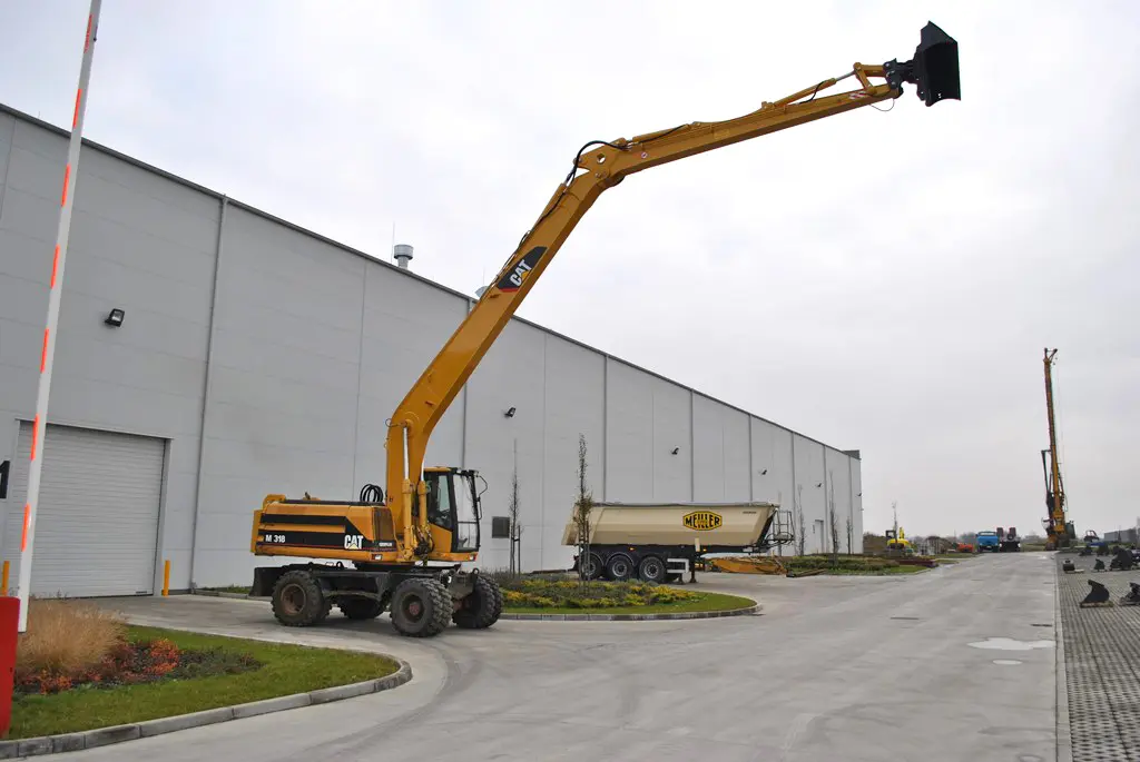 LONGUE PORTEE 12 METRES